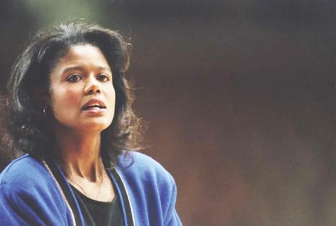 ROANE ALUMNI LOCKE-MATTOX INDUCTED INTO NJCAA HALL OF FAME
