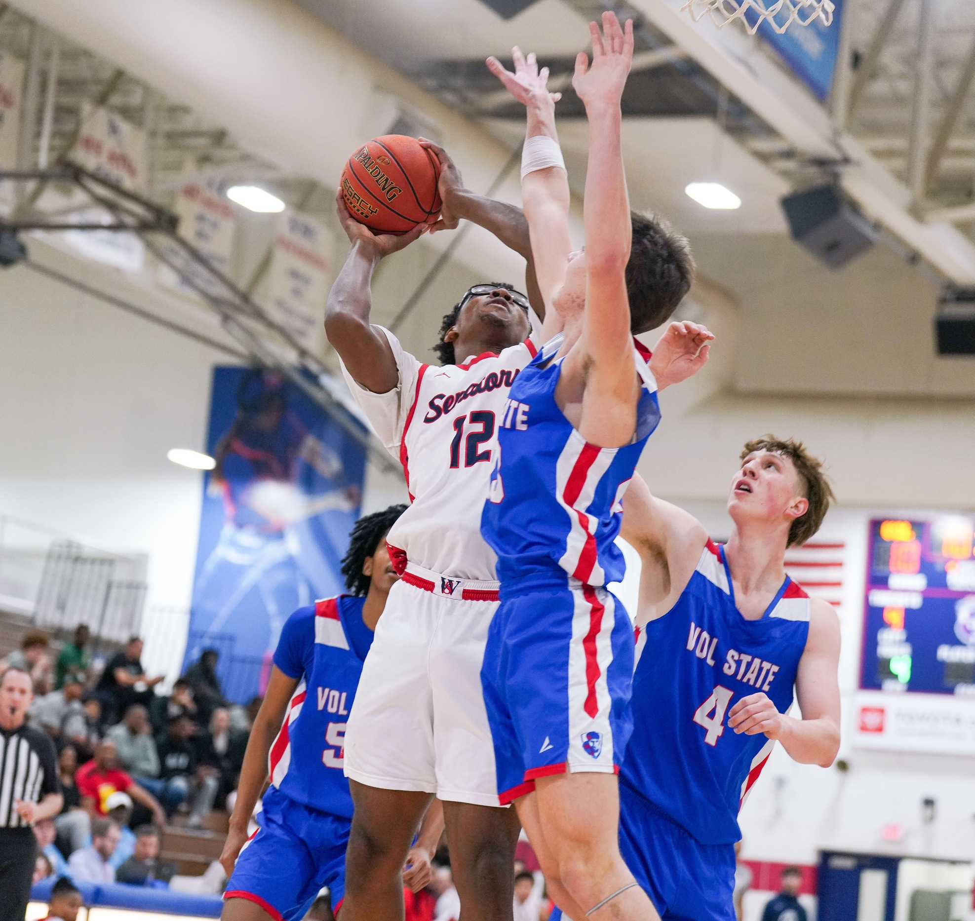 SOUTHWEST TENNESSEE WINS ON BUZZER BEATER IN QUARTERFINALS